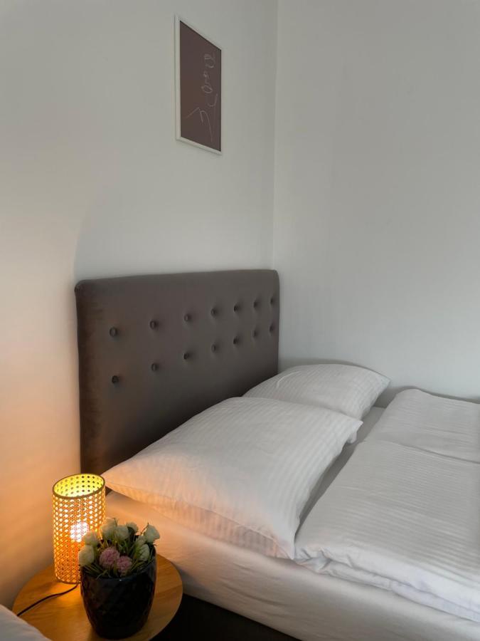 Comodo Apartman Vinkovci Exterior photo