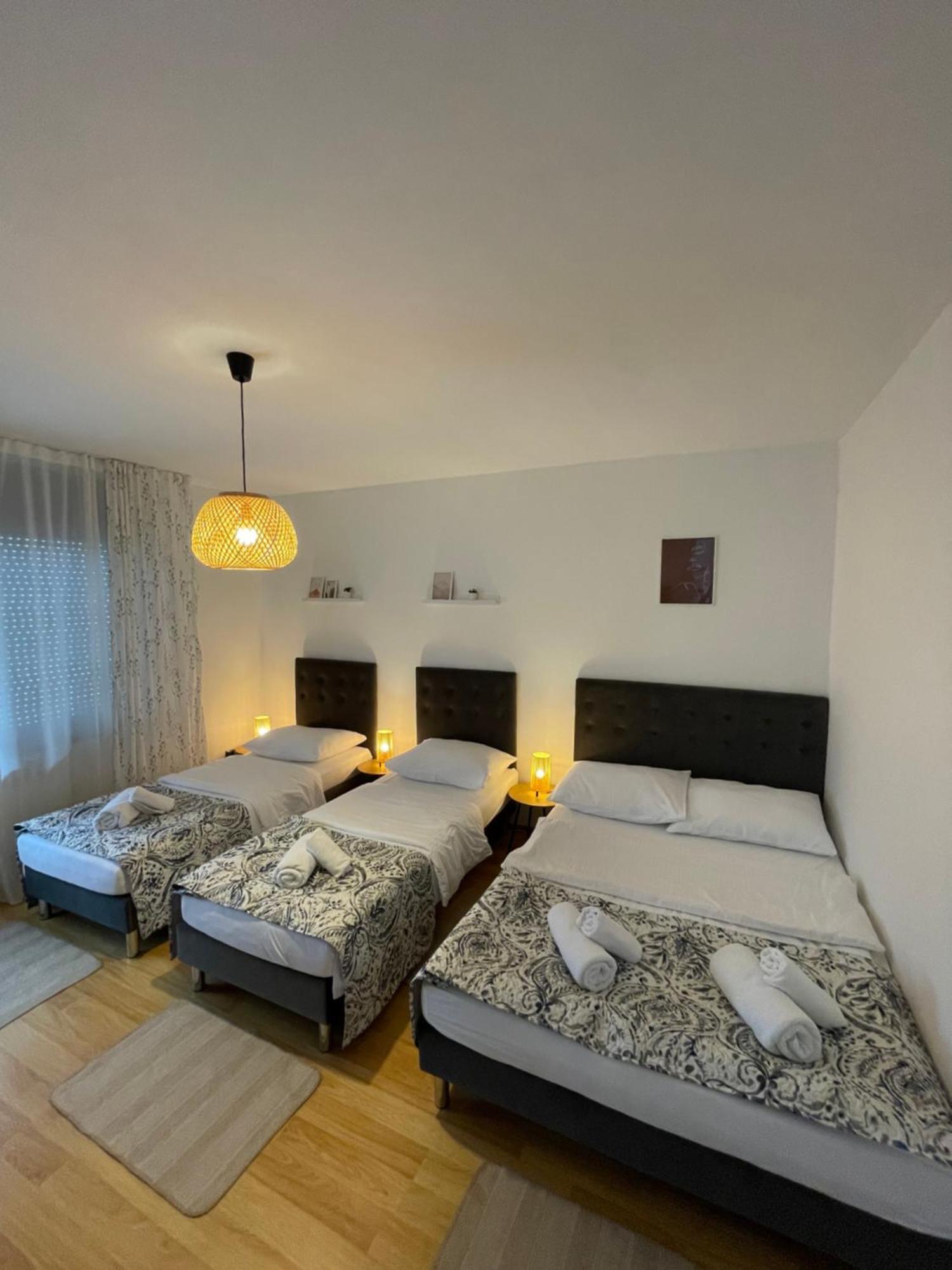 Comodo Apartman Vinkovci Exterior photo